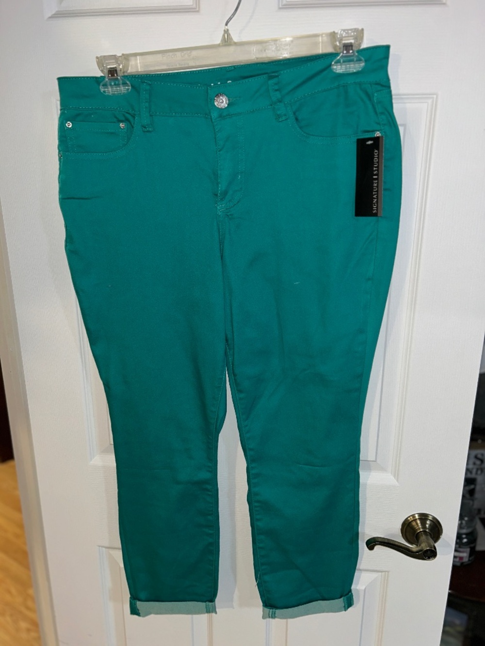Women's Signature Studio pants, size 14